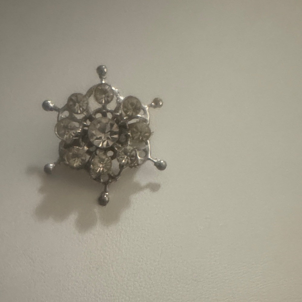 Rhinestone Snowflake Brooch - Silver Tone
